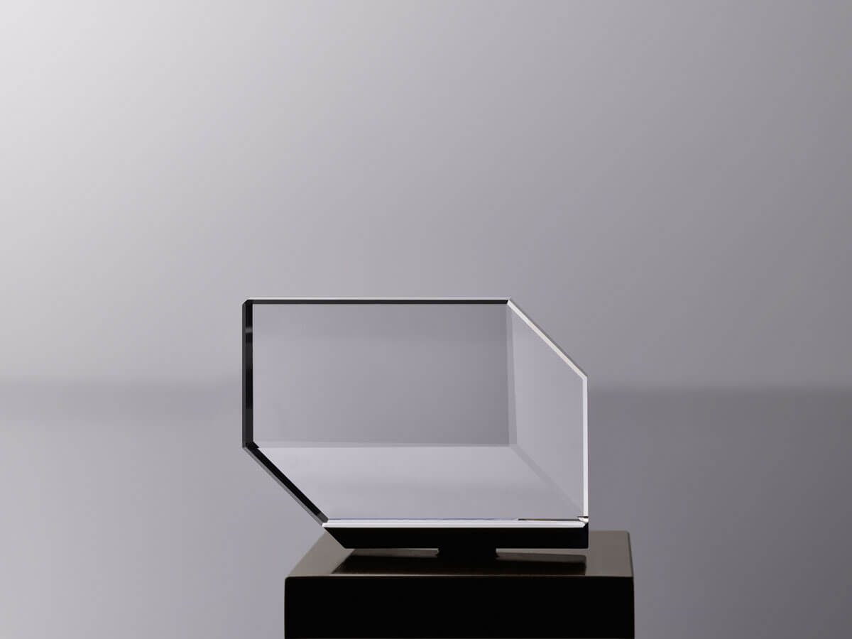 Wasserhahn mit Kristallgriffen: Dornbracht interpretiert die