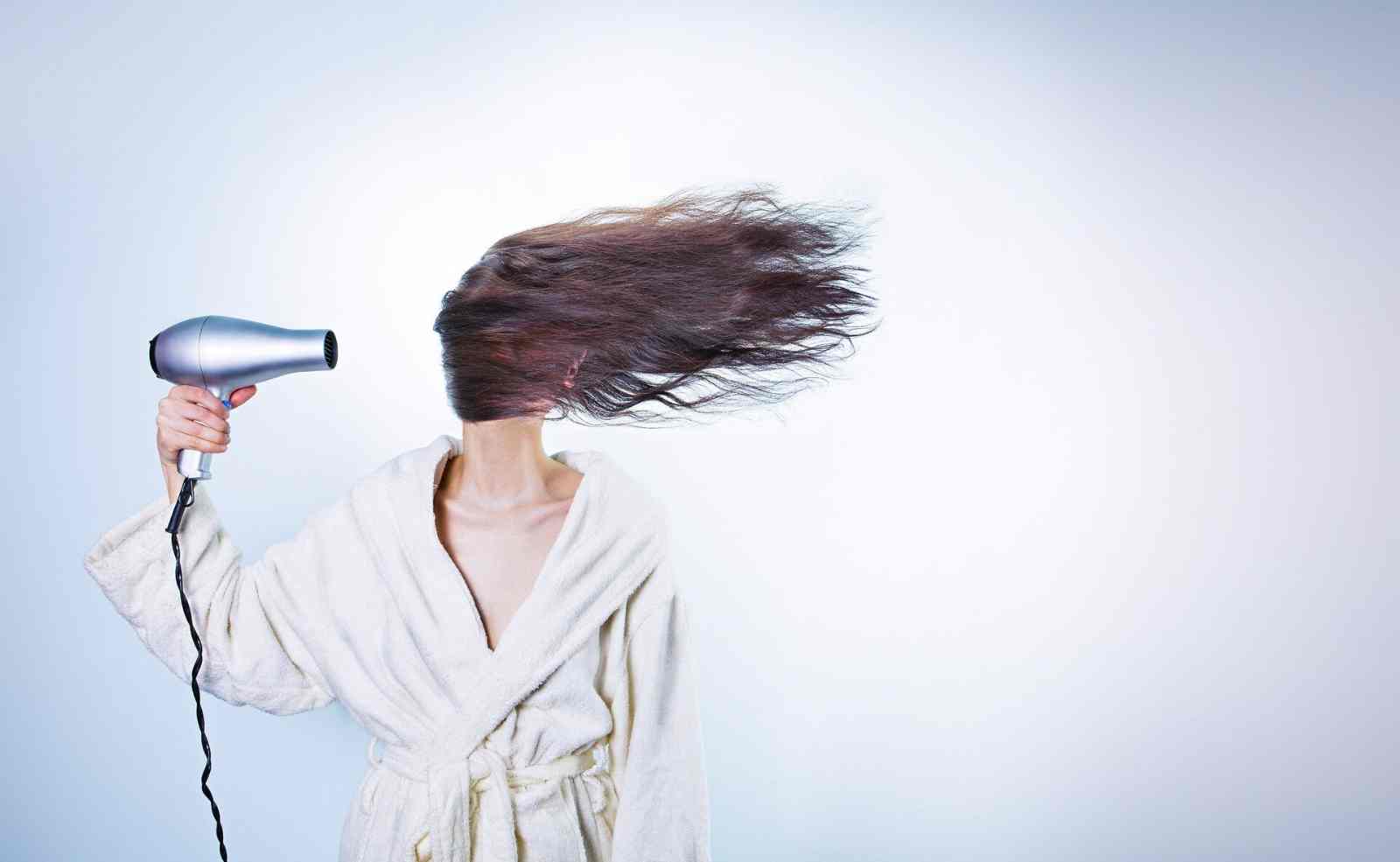 Haare entfernen Bad